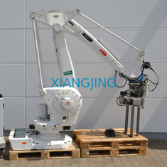 IRB 660 Używany robot ABB z ładownością palety 180 kg Robot paletyzujący Robot przemysłowy