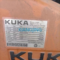 KUKA KR210 R3300 EXTRA Używane ramię robota przemysłowego do przenoszenia materiałów