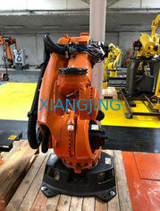 Używany 6-osiowy robot przemysłowy KR 210 R2700 EXTRA do pick and place
