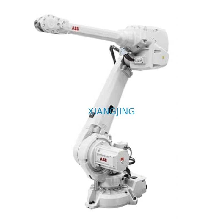 6-osiowy robot z ramieniem używanym do spawania IRB 4600 umożliwia bardziej kompaktowe komórki produkcyjne Ramię robota przemysłowego