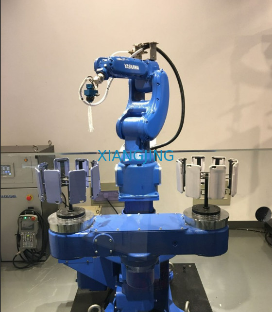 Yaskawa AR1440 Robot 6-osiowy o ładowności 12 kg do spawania mig mag tig z drugiej ręki